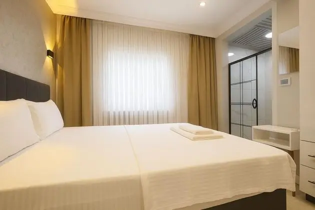 1+1 Deluxe Room