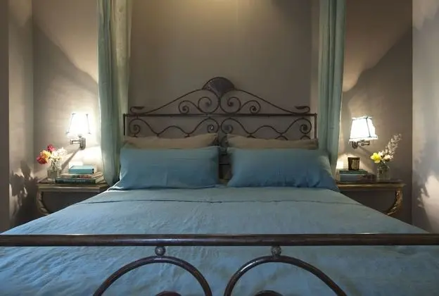 Deluxe Tek Büyük Yataklı Oda (Blu with Steam Room)