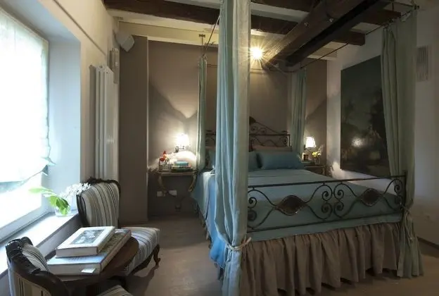 Deluxe Tek Büyük Yataklı Oda (Blu with Steam Room)