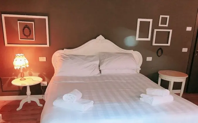 Tek Büyük veya İki Ayrı Yataklı Oda