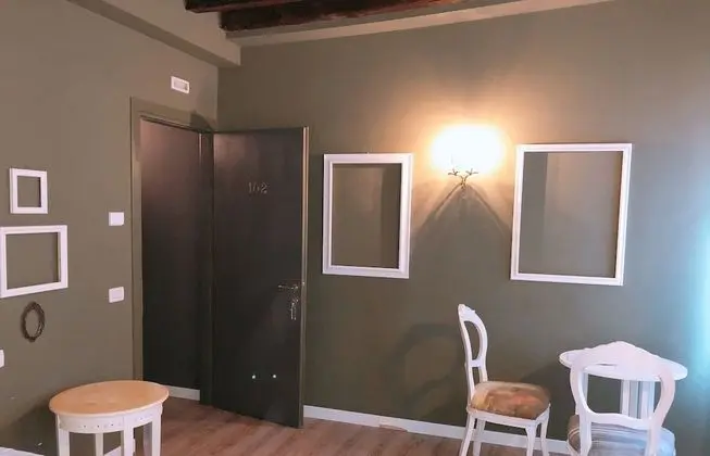 Tek Büyük veya İki Ayrı Yataklı Oda, Sigara İçilmez