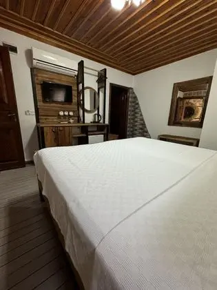 Ekonomik Standart Oda, Zemin Kat