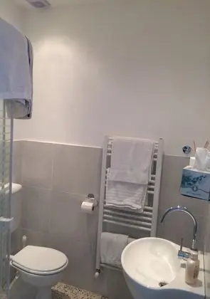 Basic Tek Büyük veya İki Ayrı Yataklı Oda, Sigara İçilmez