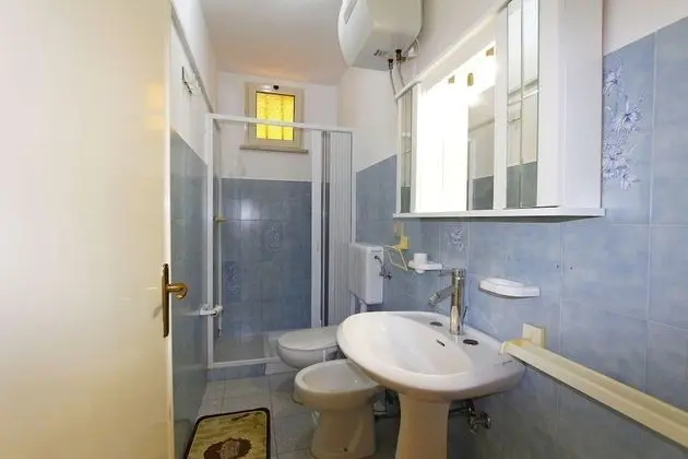 Apart Daire, 2 Yatak Odası, Sigara İçilmez