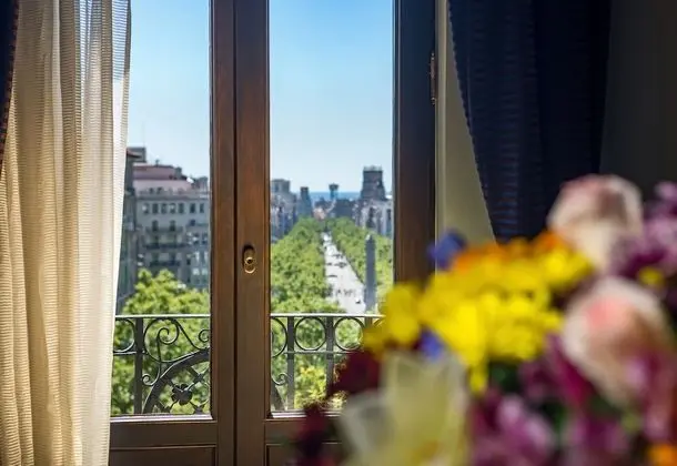 Grand Süit (Paseo de Gracia View)