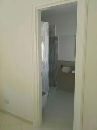Standard Tek Büyük Yataklı Oda, Bahçe Manzaralı