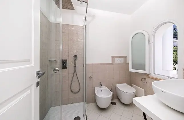 Superior Tek Büyük Yataklı Oda, Deniz Manzaralı