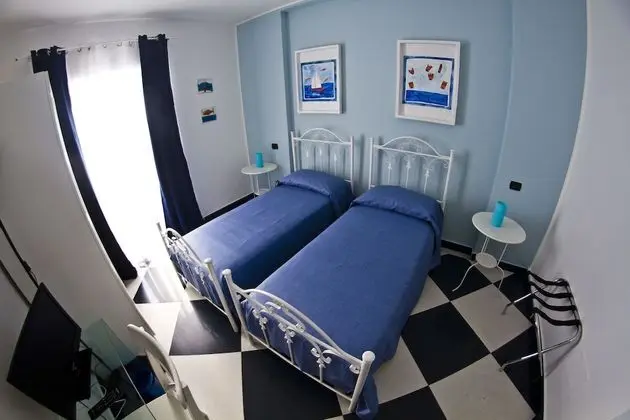 Classic İki Ayrı Yataklı Oda (with Private External Bathroom)