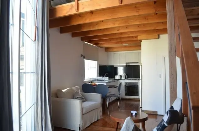 Çatı Katı (Loft)