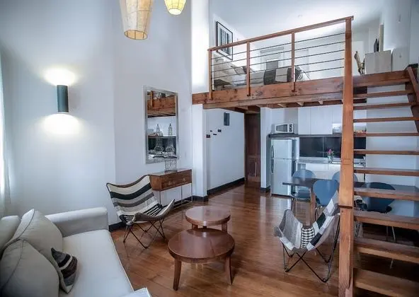 Çatı Katı (Loft)