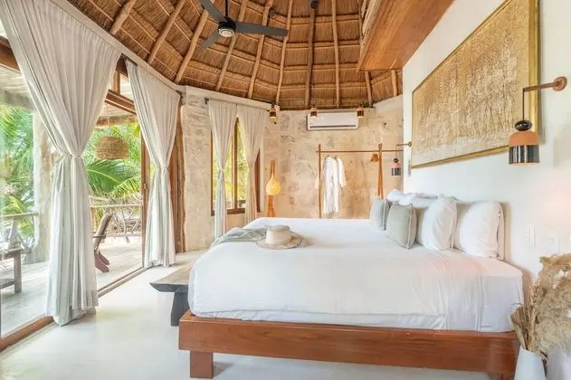 Oceanfront House Casa Ganesh upto 8 people included in the rate