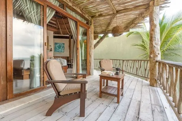 Oceanfront House Casa Ganesh upto 8 people included in the rate