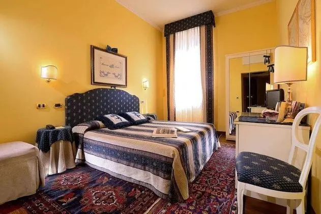 Deluxe Üç Kişilik Oda