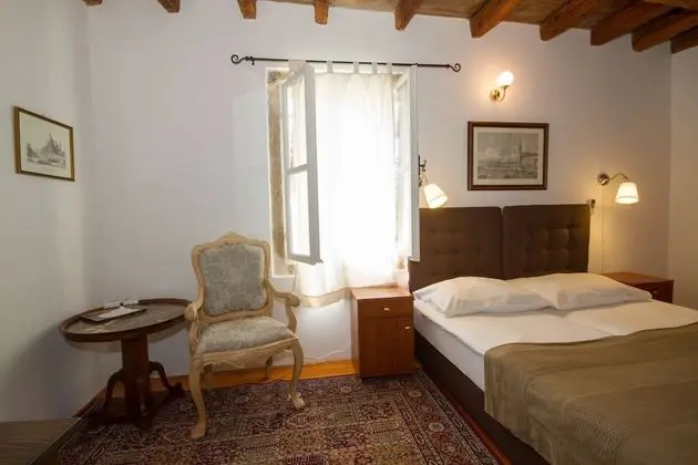 Standard Tek Büyük Yataklı Oda (Baladur Pavan Annex building)