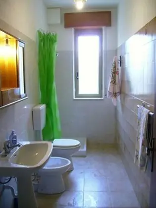 Ev, 5 Yatak Odası, 2 Banyolu, Tepe Manzaralı