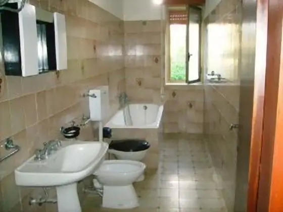 Ev, 5 Yatak Odası, 2 Banyolu, Tepe Manzaralı