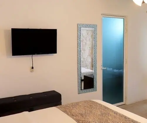 Deluxe Üç Kişilik Oda, 1 En Büyük (King) Boy Yatak ve Çekyat, Engellilere Uygun, Havuz Kenarı