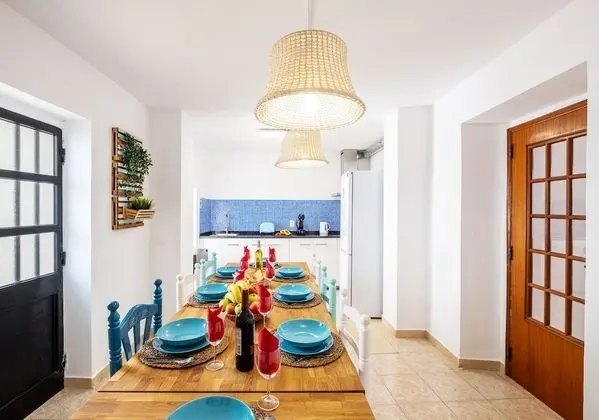 Ev, 5 Yatak Odası, Teras, Plaj Kenarı