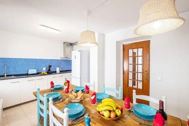 Ev, 5 Yatak Odası, Teras, Plaj Kenarı