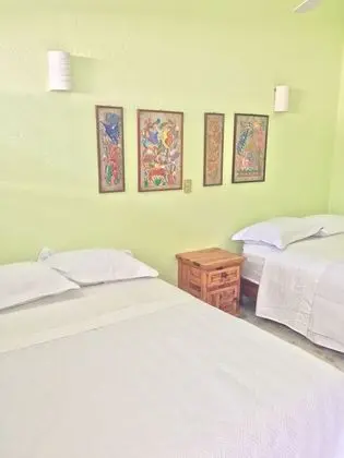 Tek Büyük Yataklı Oda, 2 Çift Kişilik Yatak