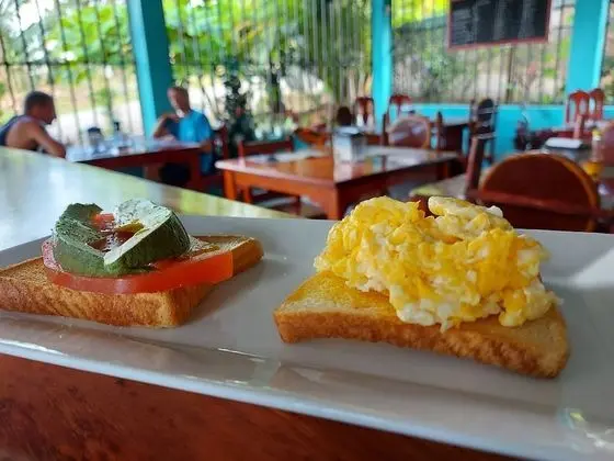 Basic Tek Büyük veya İki Ayrı Yataklı Oda, Birden Çok Yatak