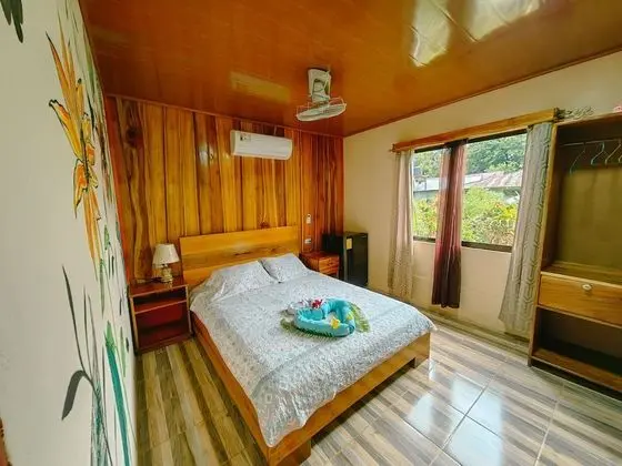 Comfort Tek Büyük Yataklı Oda