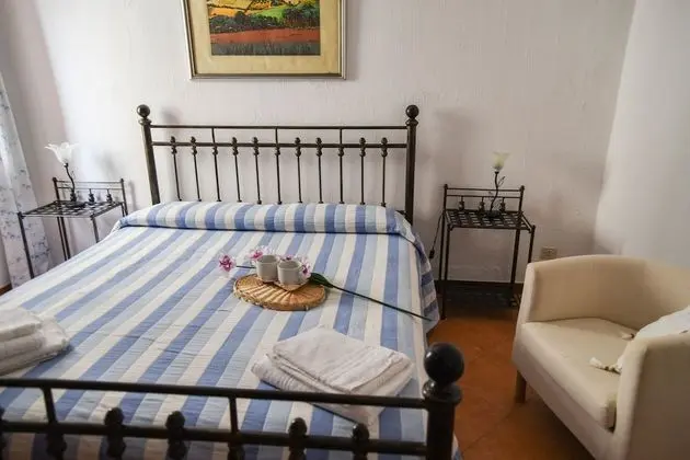 Tek Büyük Yataklı Oda, Balkon
