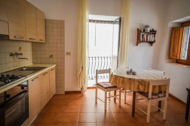 Tek Büyük Yataklı Oda, Balkon