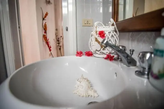 Tek Büyük Yataklı Oda, Balkon