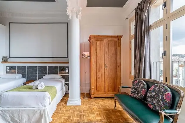 Dört Kişilik Oda, Banyolu/Duşlu