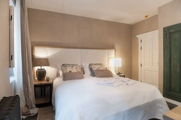 Comfort Tek Büyük Yataklı Oda