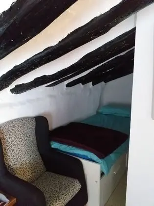 Üç Kişilik Oda, Şehir Manzaralı