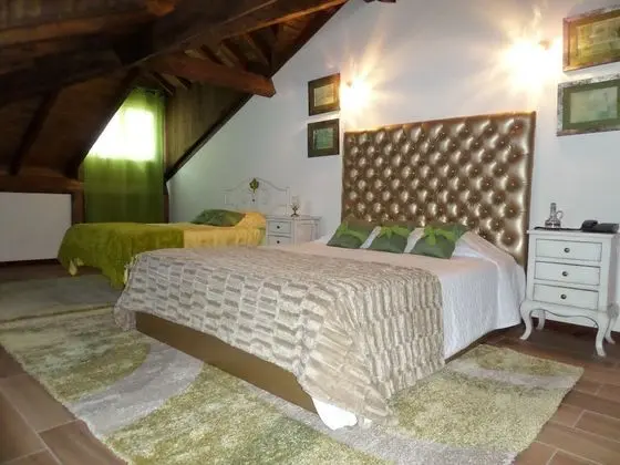 Deluxe Üç Kişilik Oda, 1 En Büyük (King) Boy Yatak