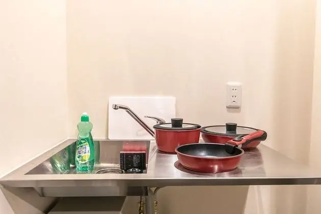 Ev (8 Guests, GN-1)