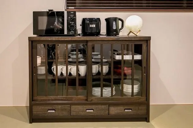 Ev (8 Guests, GN-1)