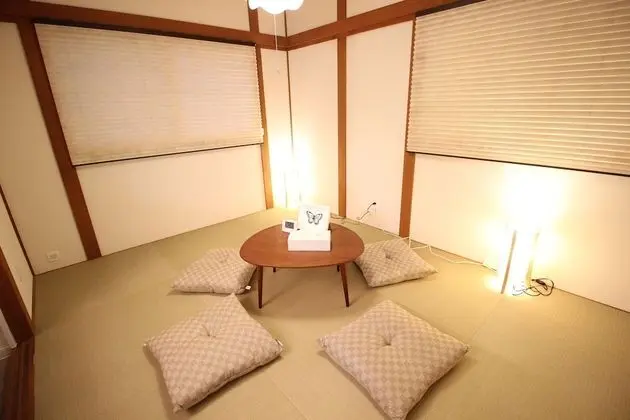 Ev (Detached house (11 people) CG -1)