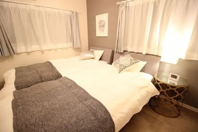 Ev (Detached house (11 people) CG -1)