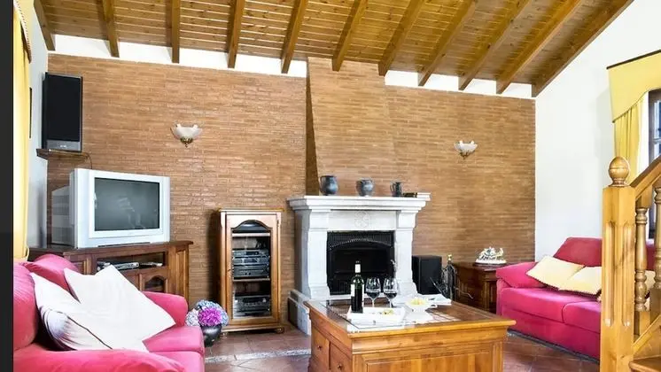 Ev, Birden Çok Yatak, Sigara İçilmez