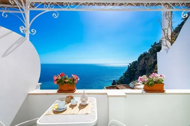 Tek Büyük Yataklı Oda, Veranda, Deniz Manzaralı