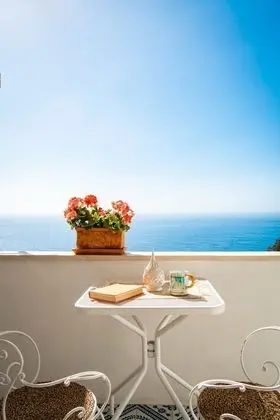 Tek Büyük Yataklı Oda, Veranda, Deniz Manzaralı
