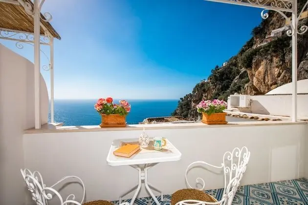 Tek Büyük Yataklı Oda, Veranda, Deniz Manzaralı