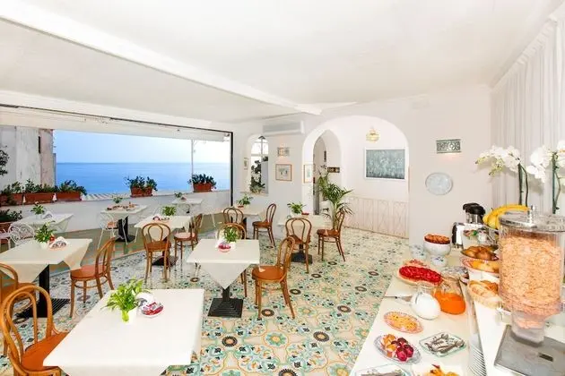 Tek Büyük Yataklı Oda, Veranda, Deniz Manzaralı