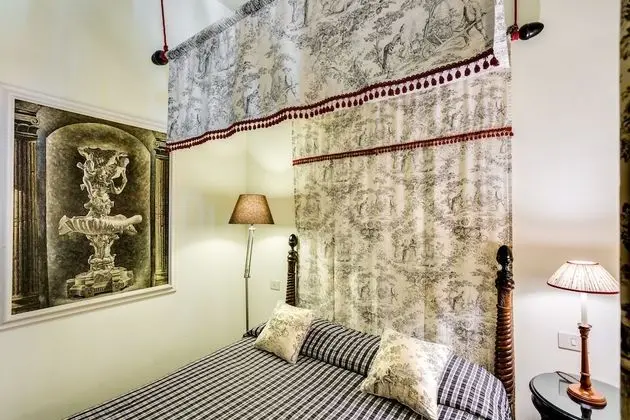 Tek Büyük Yataklı Oda, Özel Banyo (External)