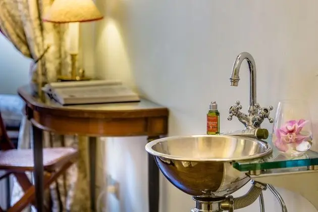 Tek Büyük Yataklı Oda, Özel Banyo (External)