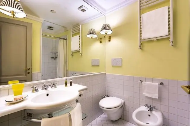 Tek Büyük Yataklı Oda, Özel Banyo (External)