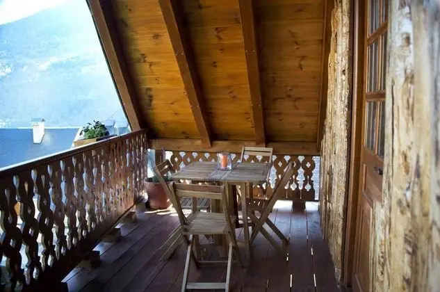 Tek Büyük Yataklı Oda, Balkon