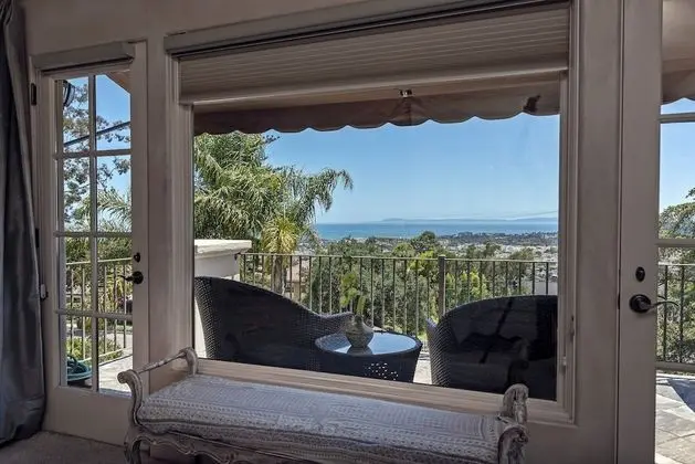 Ev, Birden Çok Yatak, Balkon, Kısmi Deniz Manzarası