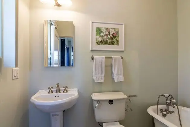 Ev, Birden Çok Yatak, Balkon, Kısmi Deniz Manzarası