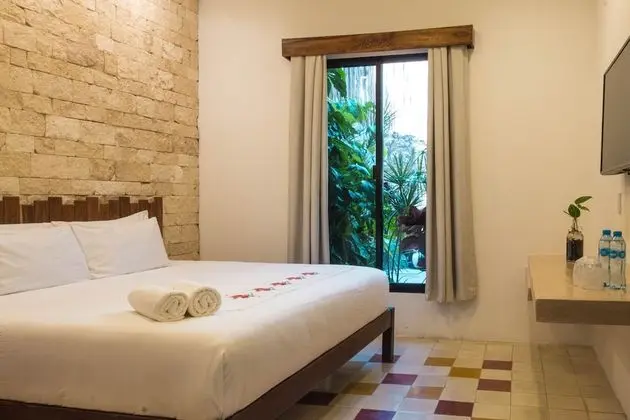 Luxury Oda, 1 En Büyük (King) Boy Yatak, Sigara İçilmez, Havuz Manzaralı