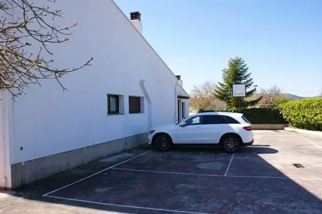 Ev, Banyolu/Duşlu, Havuz Manzaralı (Amplio Jardin)